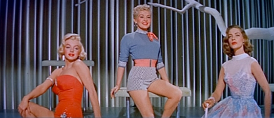 betty grable how to marry a millionaire short shorts